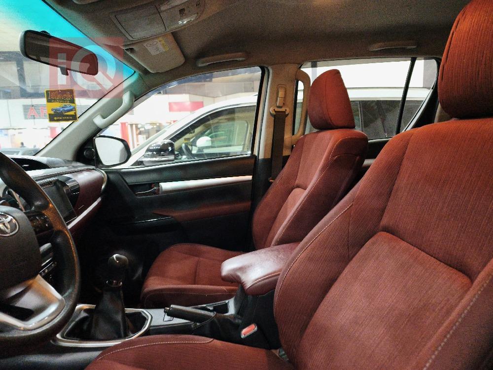 تويوتا هايلوكس